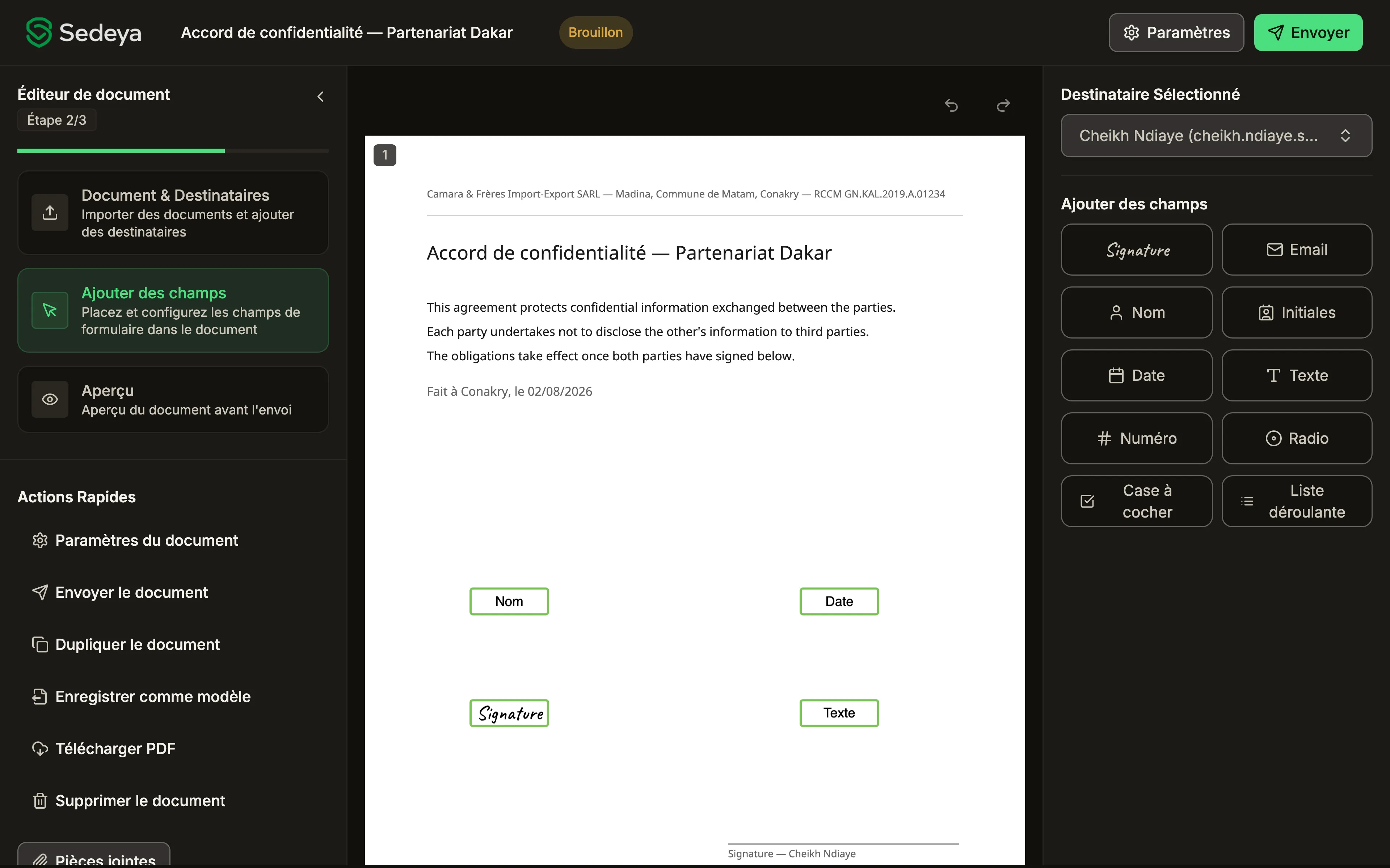 The Sedeya document editor in French, showing a draft agreement with fields already placed on the page, beside the palette of all ten field types: Signature, Email, Nom, Initiales, Date, Texte, Numéro, Radio, Case à cocher and Liste déroulante.